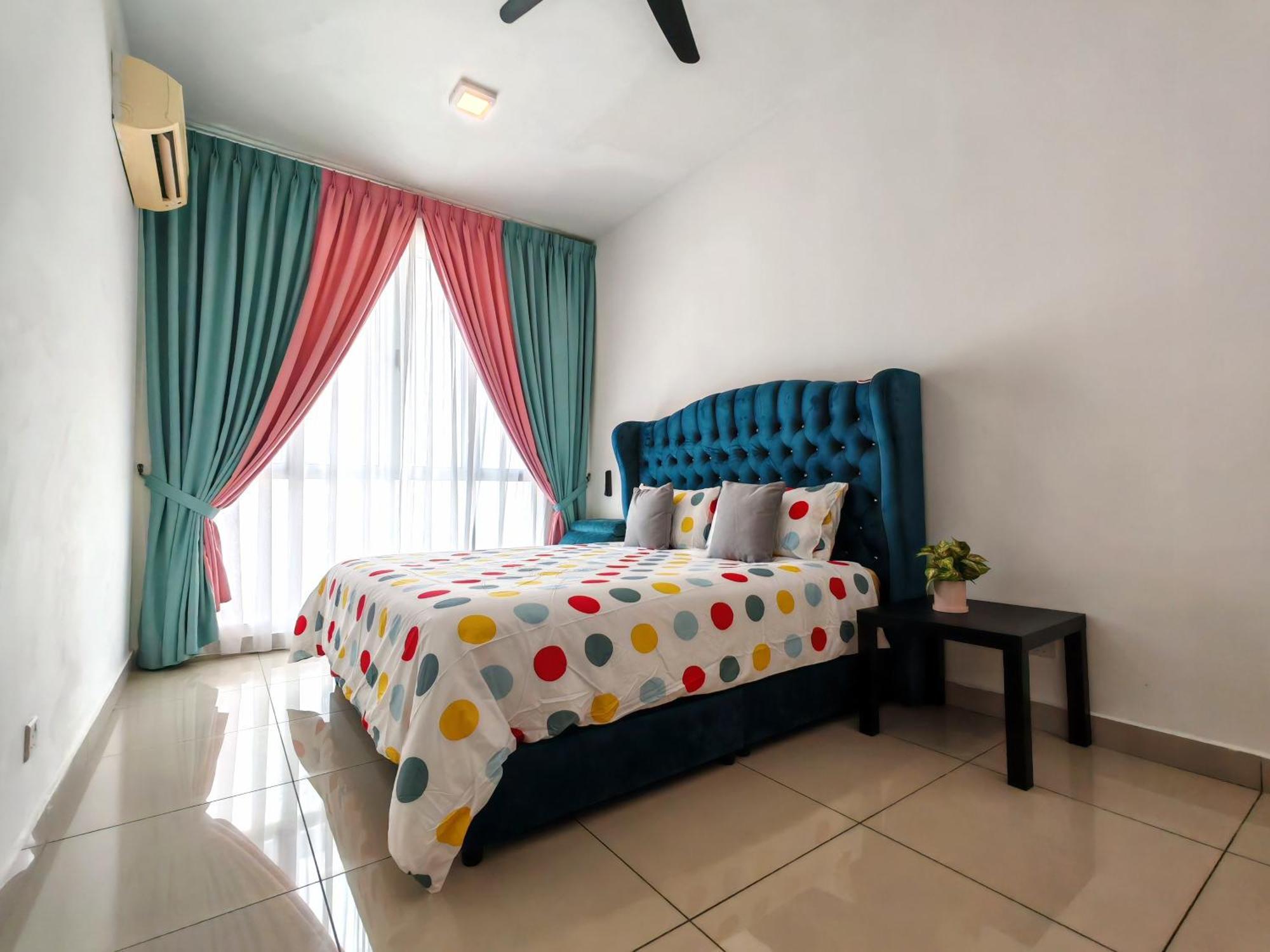 Apartment Near Mmhe - 3 Bedrooms Meridin Bayvue Pasir Gudang *