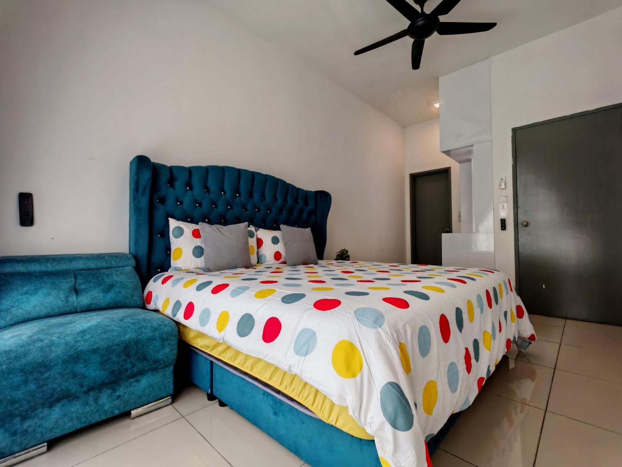 Apartment Near Mmhe - 3 Bedrooms Meridin Bayvue Pasir Gudang *