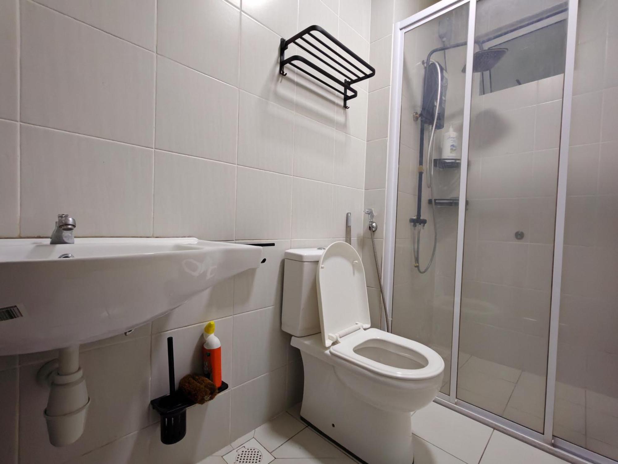 Apartment Near Mmhe - 3 Bedrooms Meridin Bayvue Pasir Gudang *